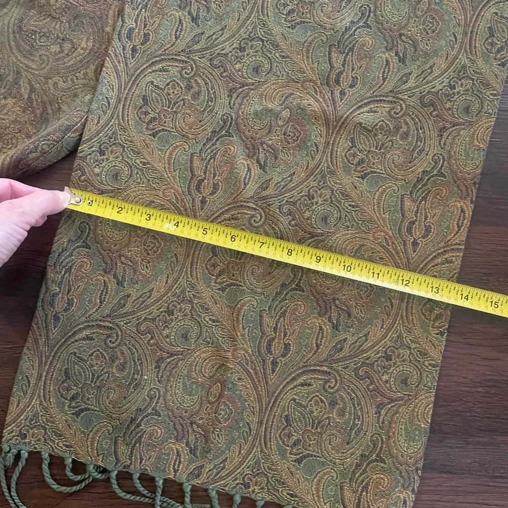 Crate & Barrel Green Paisley Tapestry Table Runner 14x120” India Kitchen Dining